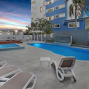 Catalina Aparthotel